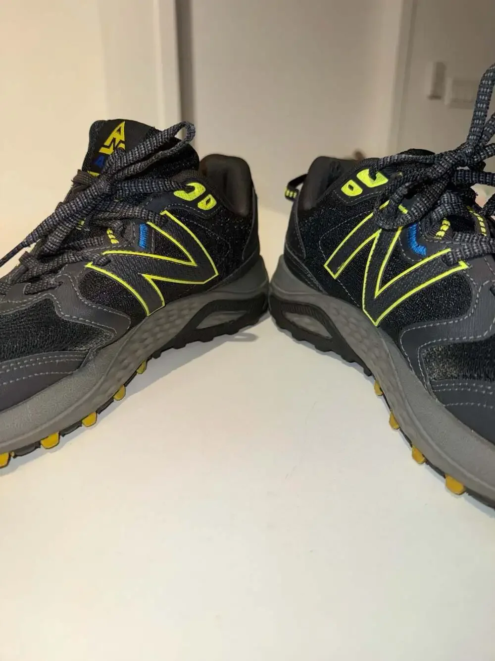 New Balance 410v7 Trail Running Shoes Men's Size 11